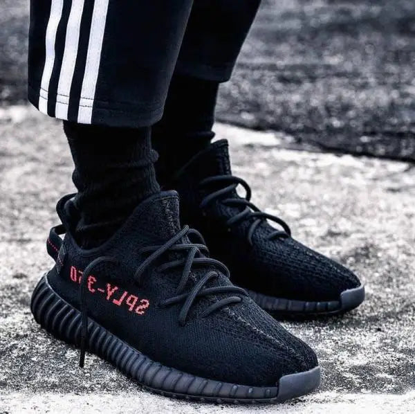 Adida_s Yeezy 350 V2 Core Black Red  Semi UA 7A Quality  Full Accessories D-1801