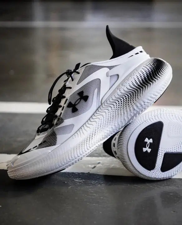 UNDER ARMOUR ECHO SLIPSPEED