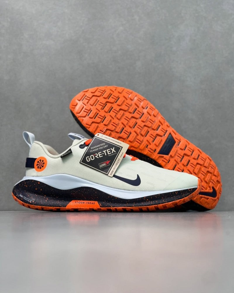 Nikee Infinity Run 4 Gore Tex White