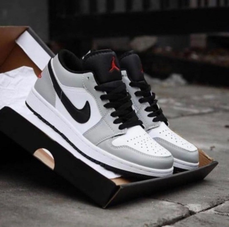 Nikee Air Jordan Retro 1 LOW SMOKE GREY