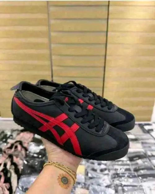 Onitsuk_a Tiger Mexico 66 Black Classic Red