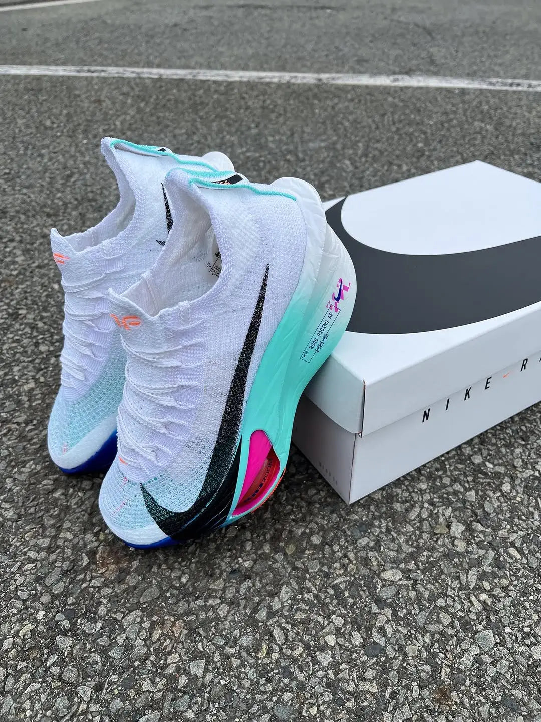 Nikee Zoom Alphafly 3 WhiteHyper Turquoise Concord Black