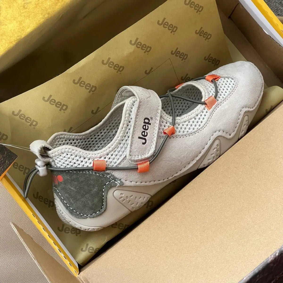 Jeep Outdoor Shoes Low Top Grey  Safety Orange  7A Premium Edition D-2114