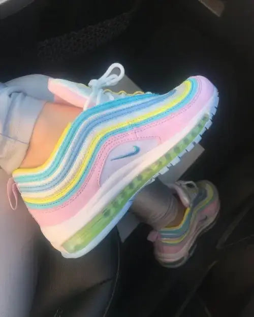 Nik e  Airmax 97 Easter Candy