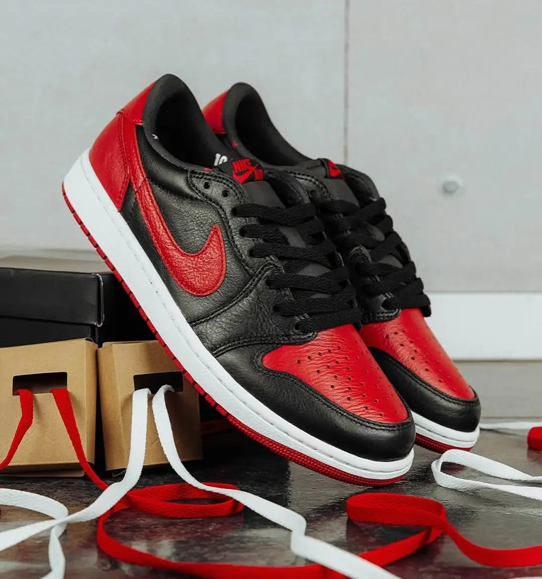 Nike Air Jordan 1 Low OG Banned