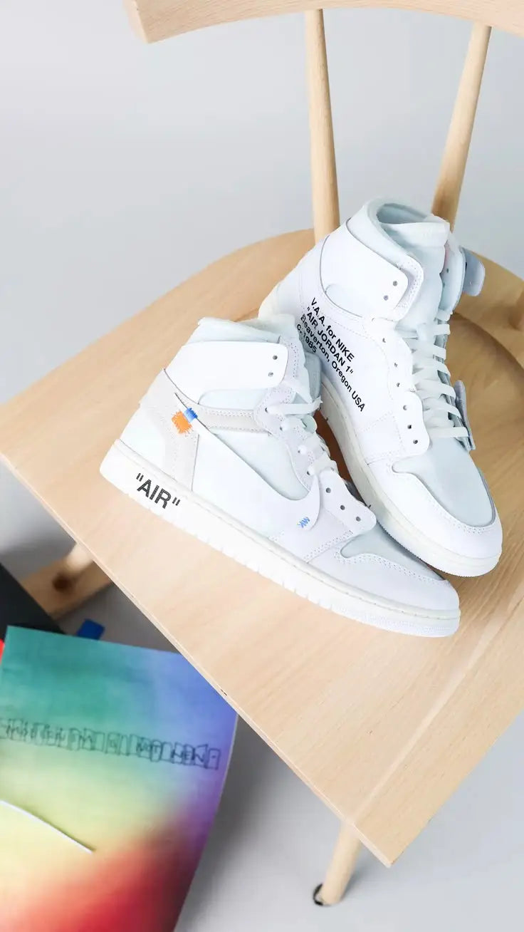 Nik e Jordan retro 1 X off white UNC