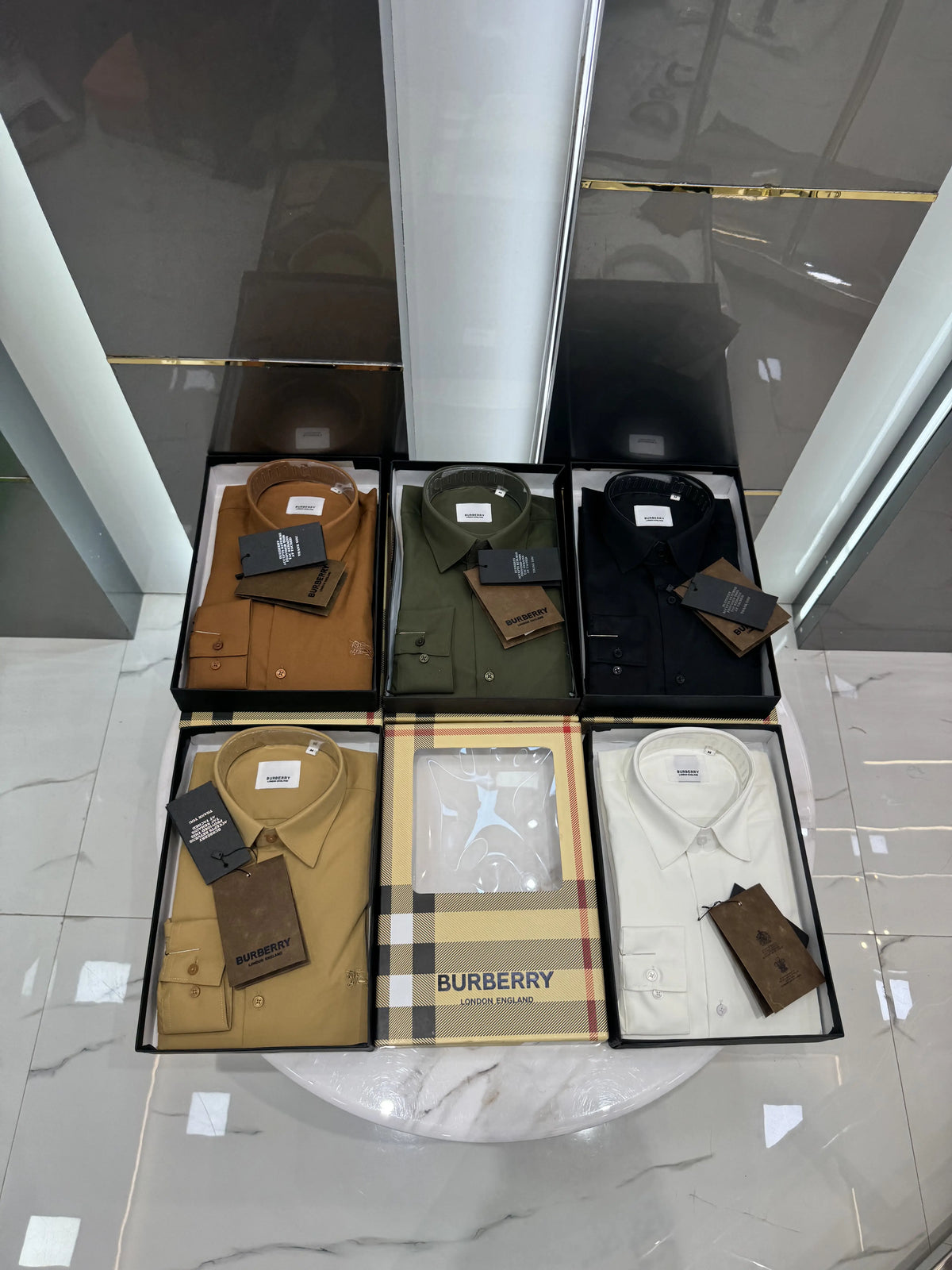 Burberr y  White   Premium Shirt With Original Box