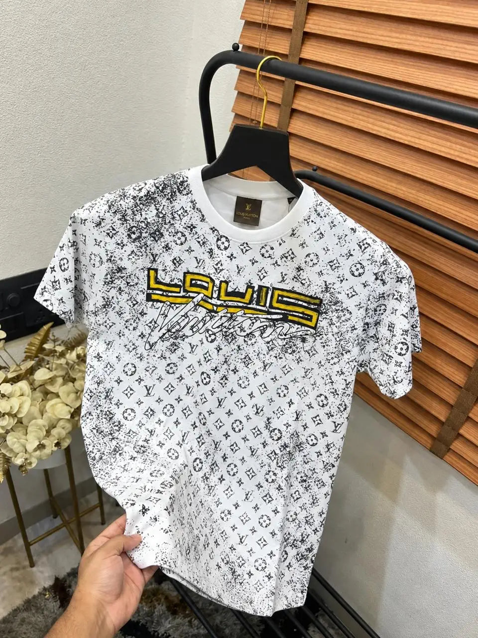 Loui_s Vuitton All Over Monogr_Am Printed Premium T-shirt