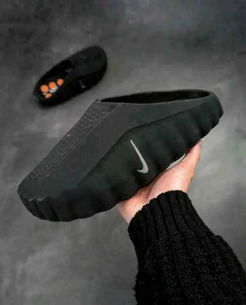 Nik_e Mind 001  Black 