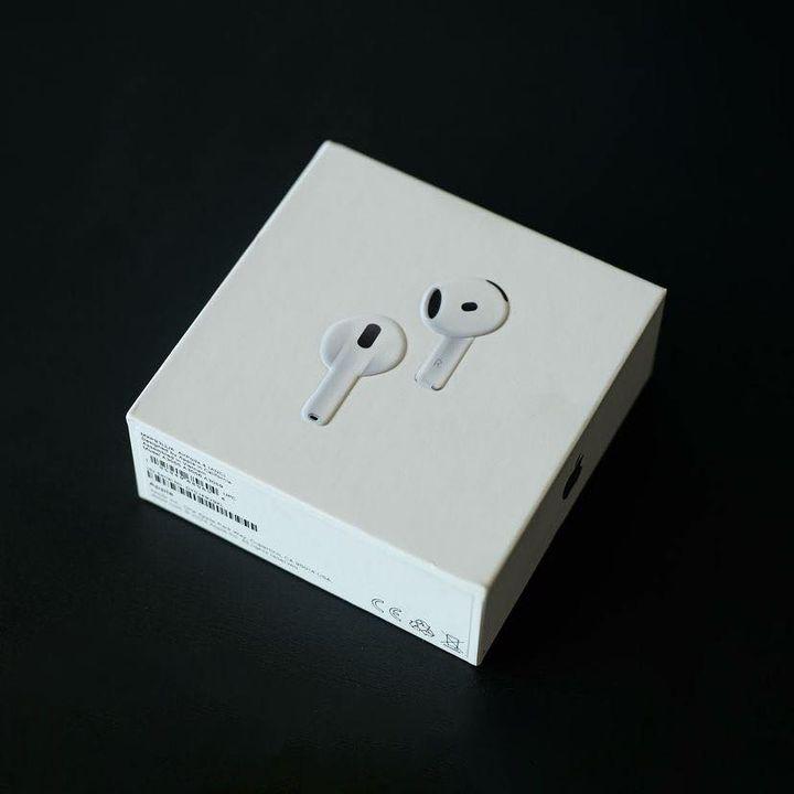 APPLE AIRPODS PRO 4 GENERATION