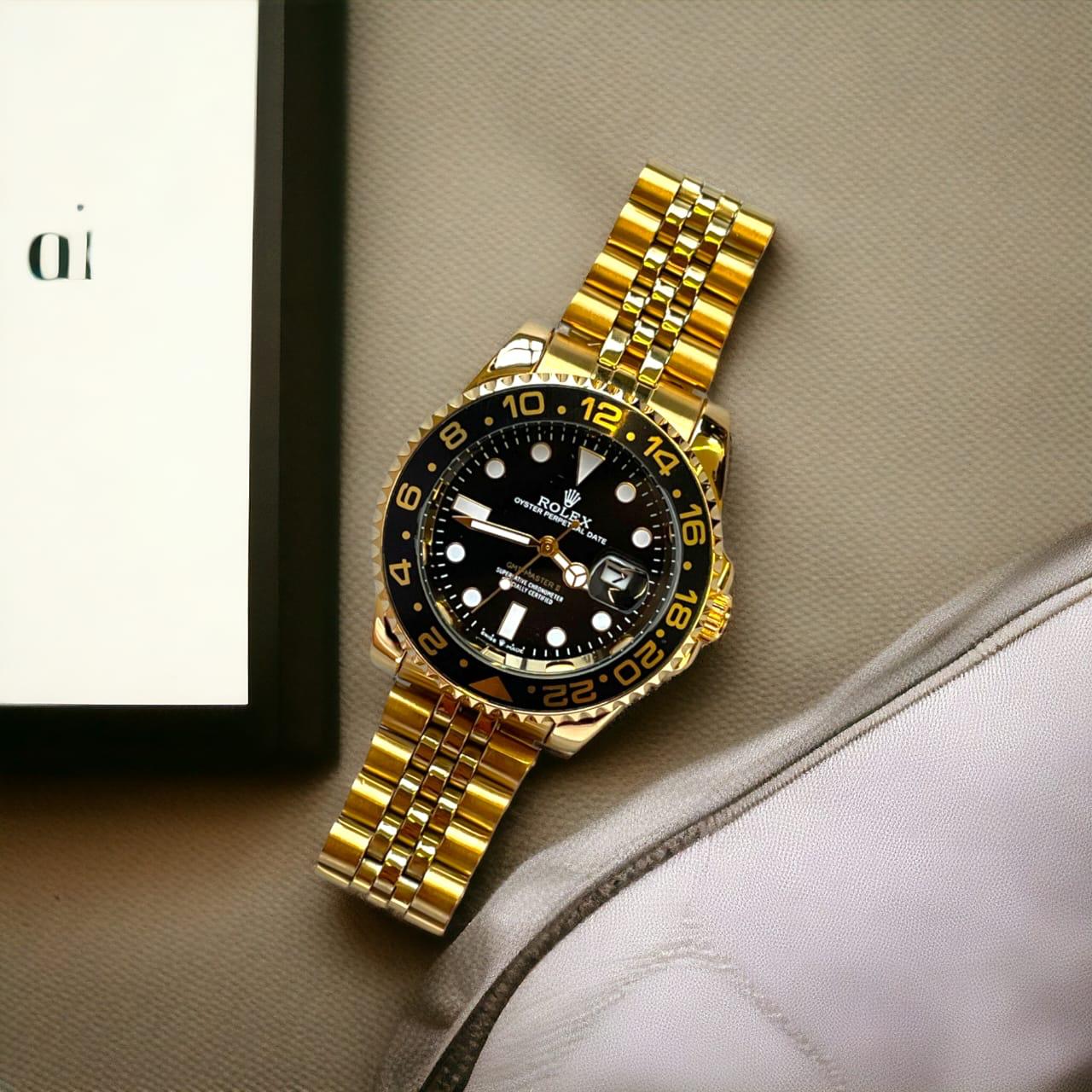 Role_x gmt editing gold black