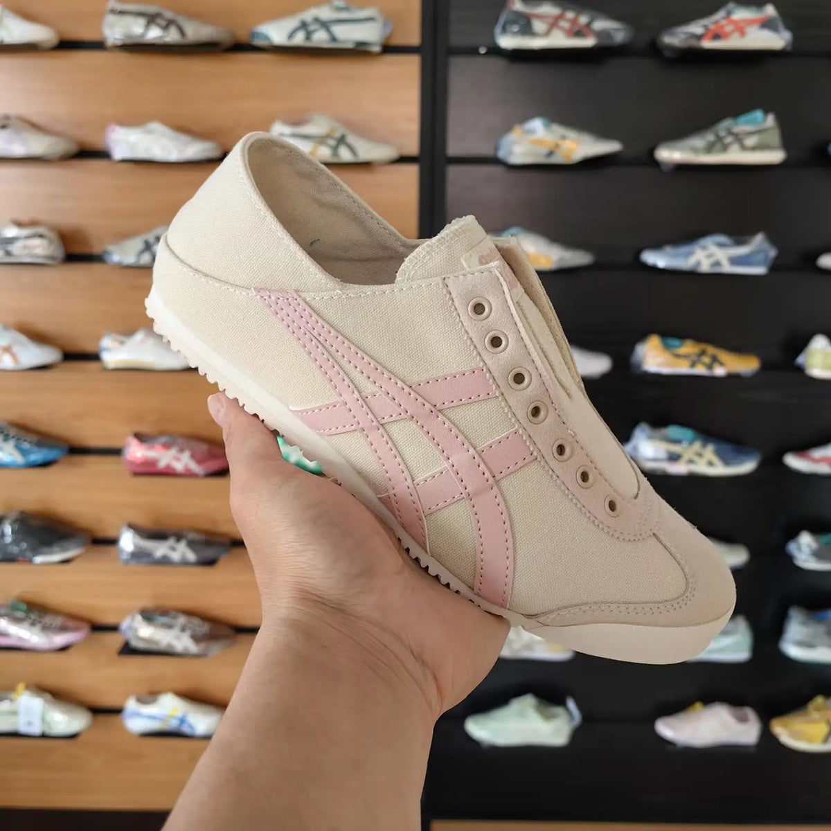 Onitsuka Tiger Mexico 66 Slip On Oatmeal and Ginger Peach Sneaker Girls D-2149