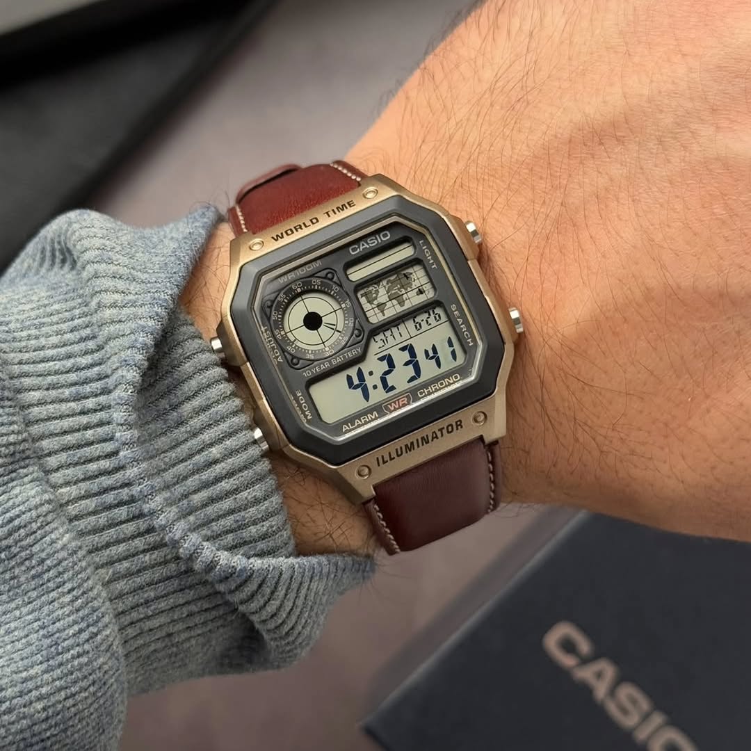 Casioo illuminator youth iconic world time legend