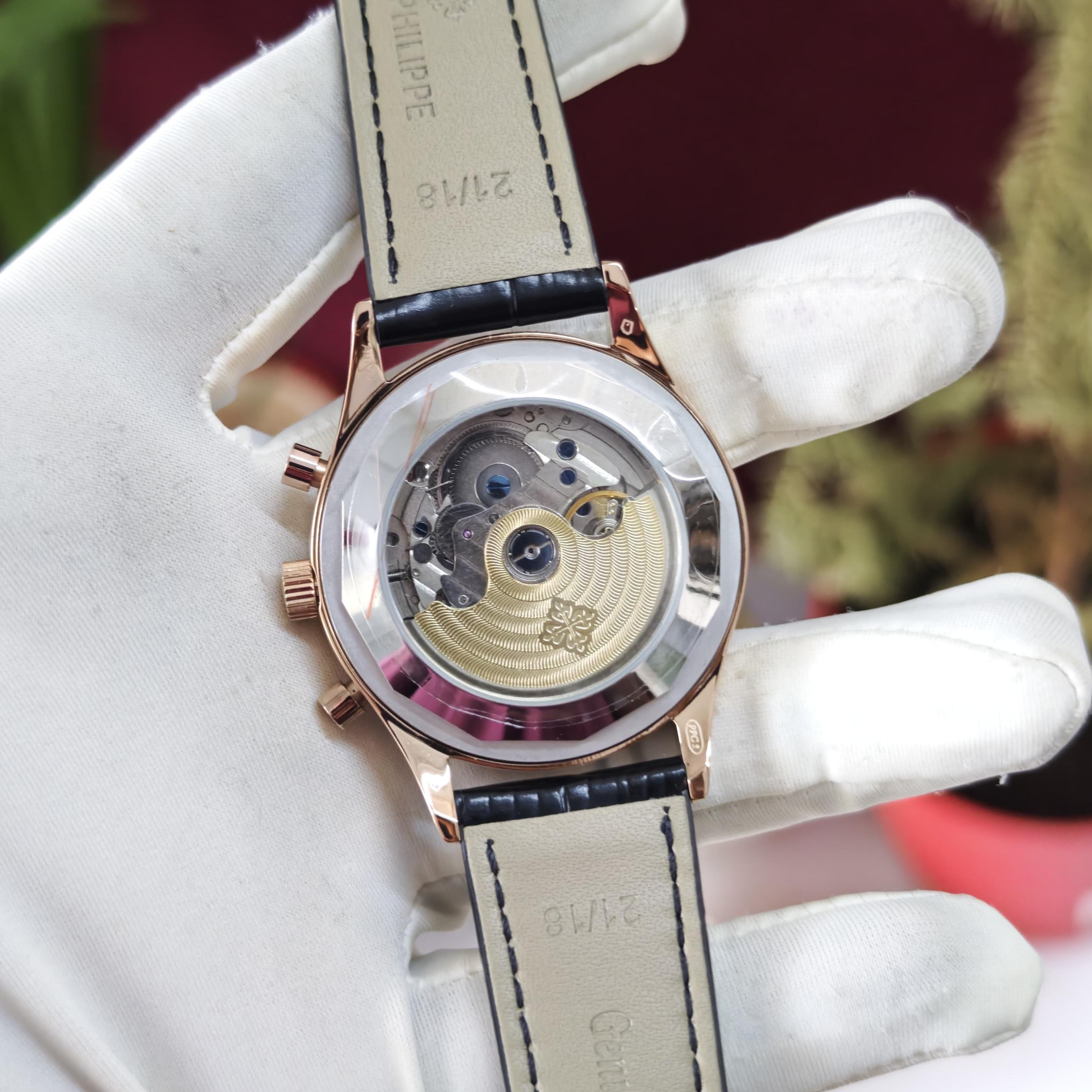 Patek_Philipp_e-Annual Calendar Ref 5961R-010 in Rose Gold with Diamond Bezel & Black Dial🥵
