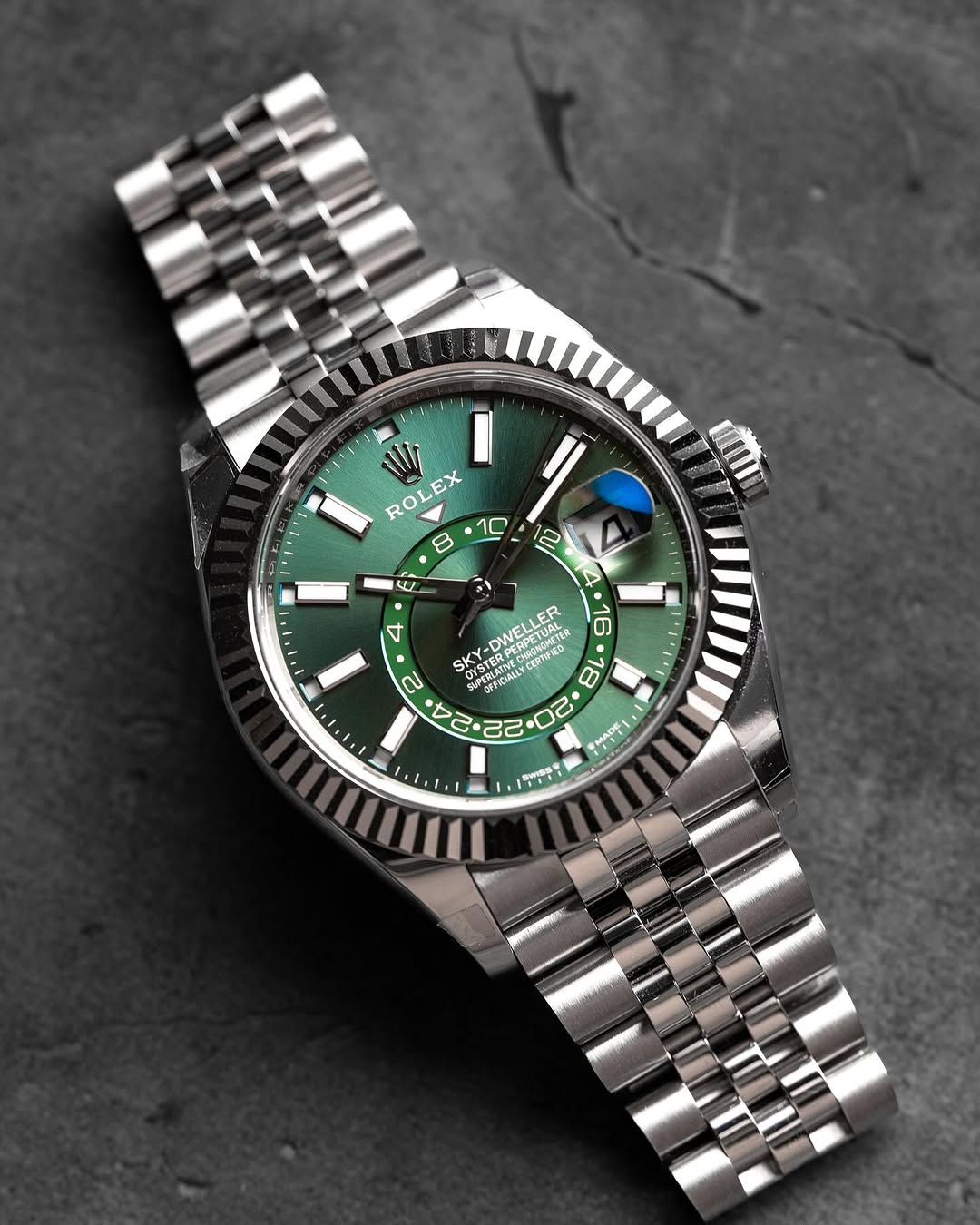 Role_x Sky Dweller Silver/Green Automatic