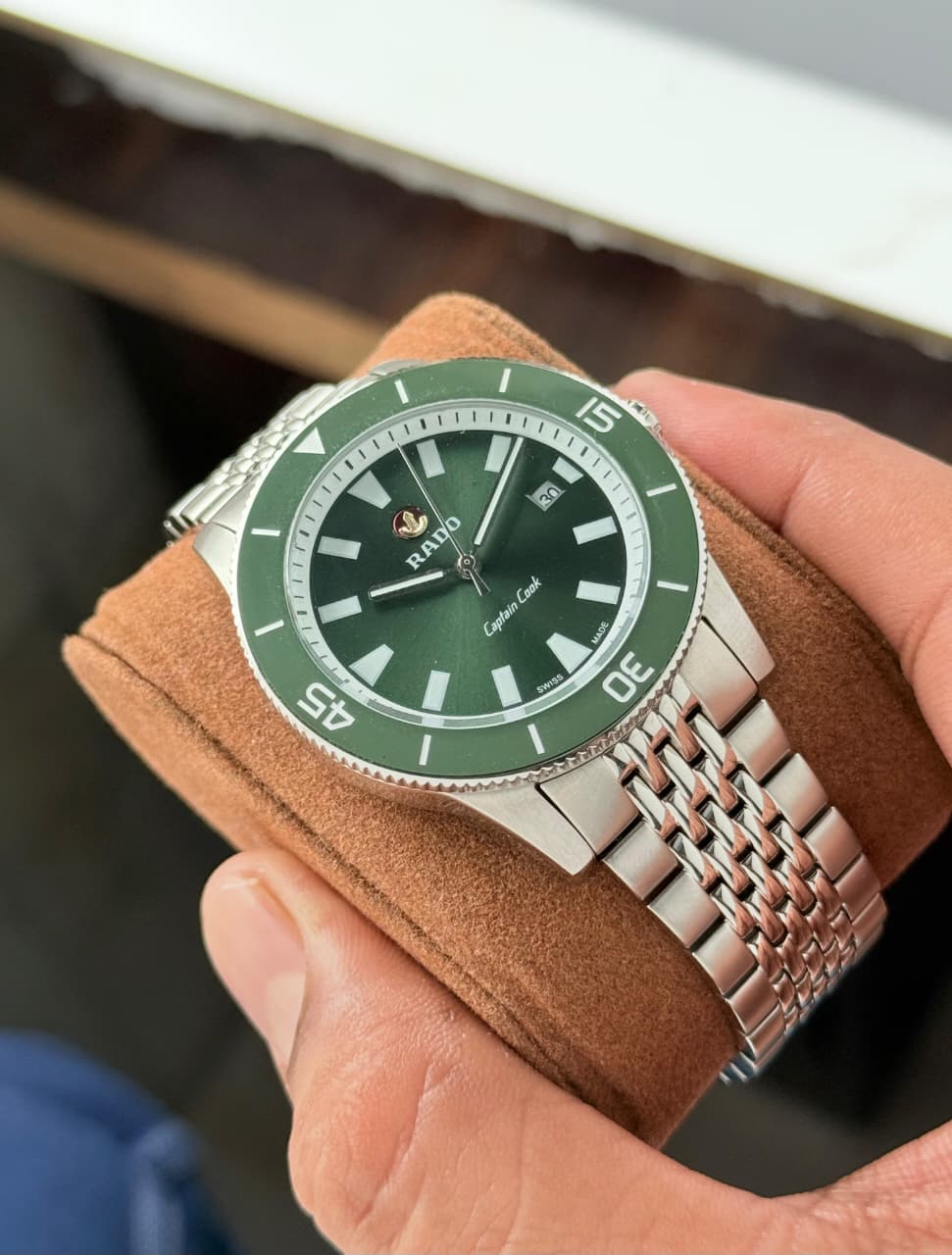 RADO CAPTAIN COOK AUTOMATIC